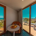 Baia Del Capitano Cefalù