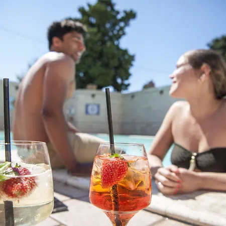 Baia Del Capitano Otel 4*