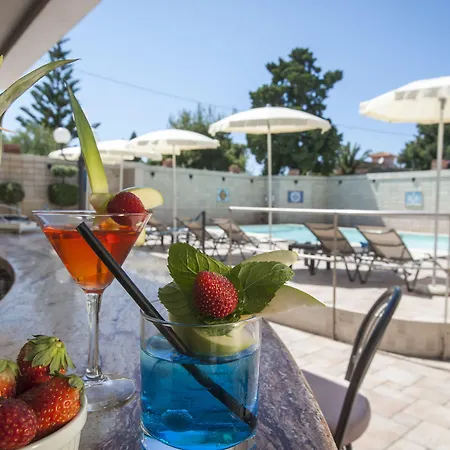 Hotel Baia Del Capitano 4*