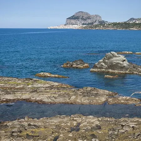 Baia Del Capitano Cefalu