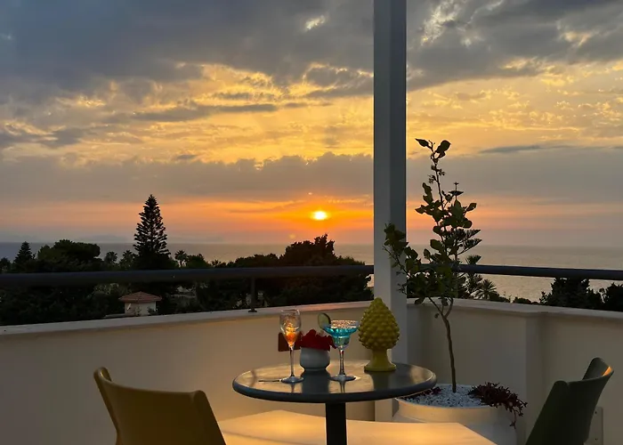 Baia Del Capitano Cefalù