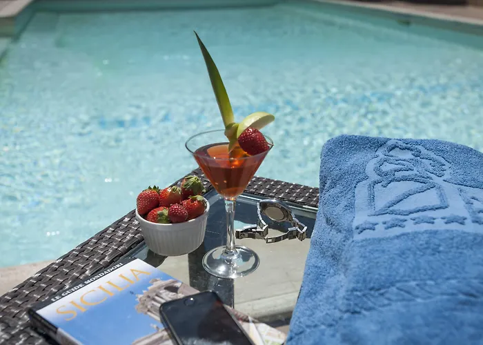 Baia Del Capitano Hotel 4*