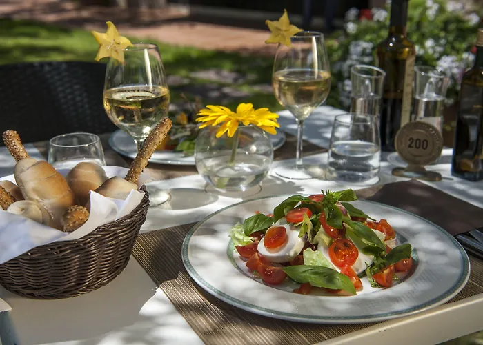 Hotel Baia Del Capitano