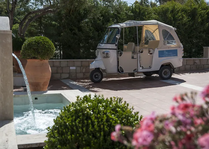 Hotel Baia Del Capitano 4*