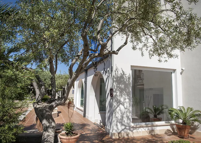 Hotel Baia Del Capitano Cefalù