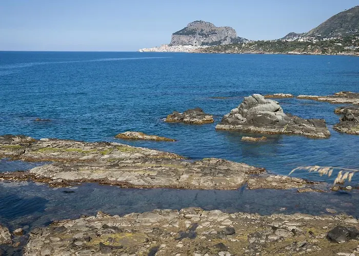 Baia Del Capitano Cefalù